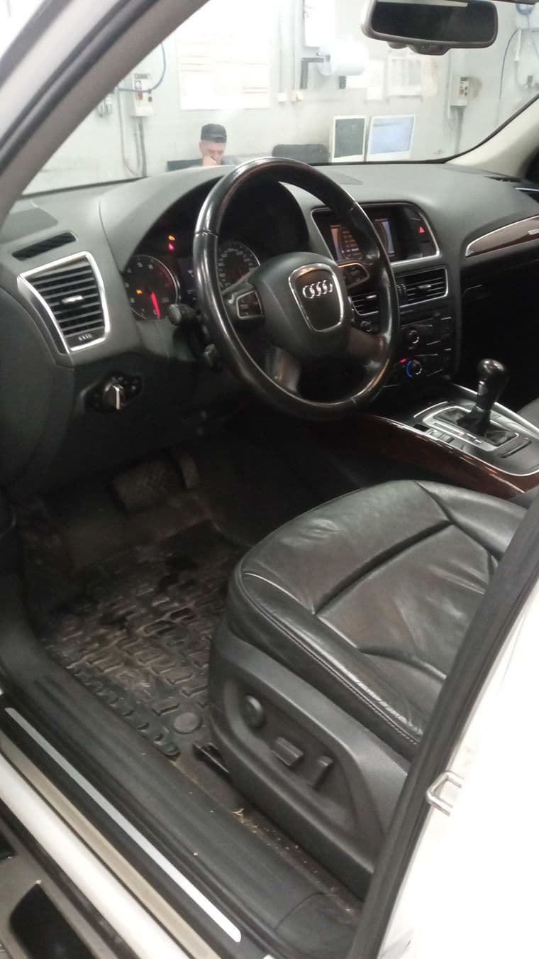 Audi Q5, 2009 - вид 4