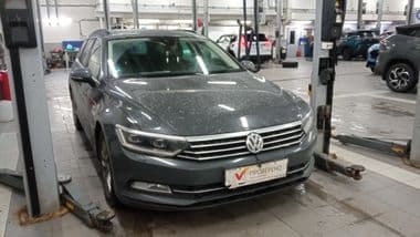 Volkswagen Passat 2019 года, 170 240 км | VIN 69074 - вид 2