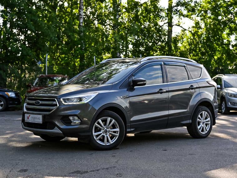 Ford Kuga 2018 года, 157 342 км - вид 1