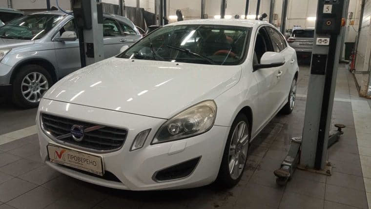Volvo S60, 2012
