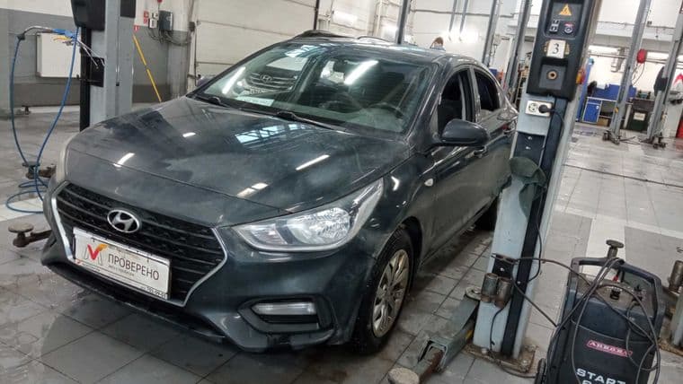 Hyundai Solaris 2019 года, 118 000 км - вид 1