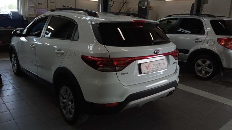 KIA Rio X-Line, 2019 - вид 3