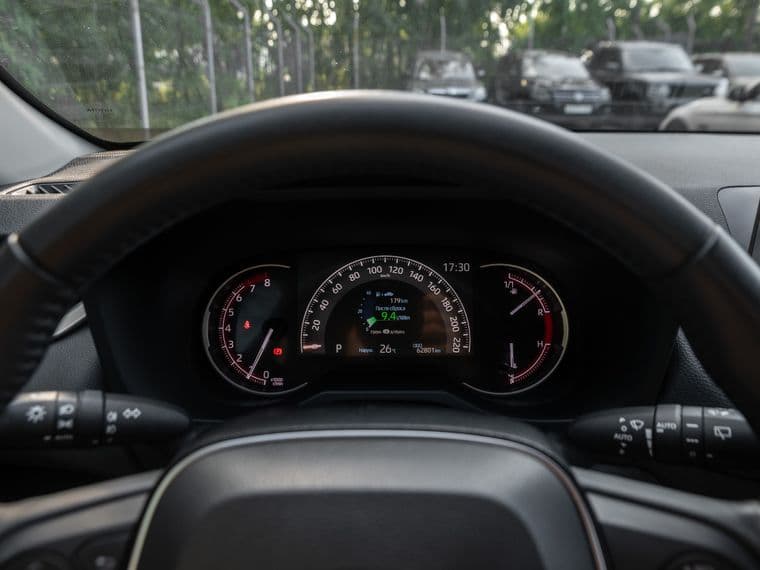 Toyota RAV4, 2021 - вид 4