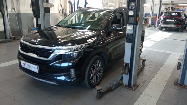 KIA Seltos 2022 года, 61 721 км - вид 1