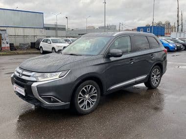 Mitsubishi Outlander 2015 года, 211 000 км - вид 1