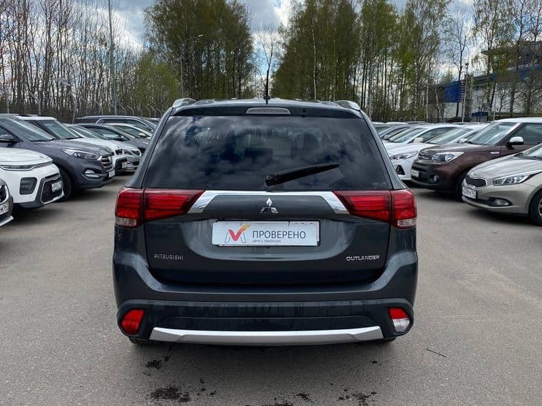 Mitsubishi Outlander, 2015 - вид 4