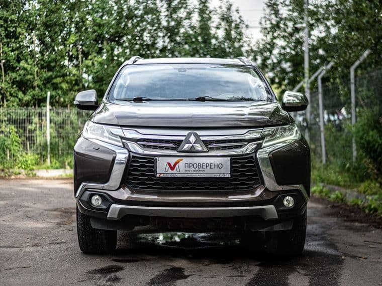 Mitsubishi Pajero Sport, 2019 - вид 2