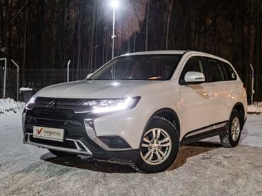 Mitsubishi Outlander 2020 года, 112 883 км - вид 1