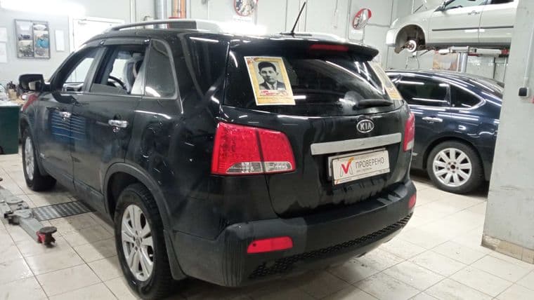 KIA Sorento, 2011 - вид 3