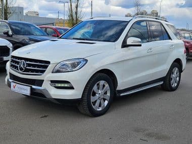 Mercedes-Benz M-класс 2013 года, 139 335 км - вид 1