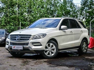 Mercedes-Benz M-класс 2013 года, 139 335 км - вид 1