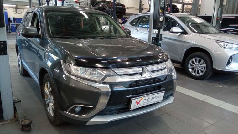 Mitsubishi Outlander, 2016 - вид 1