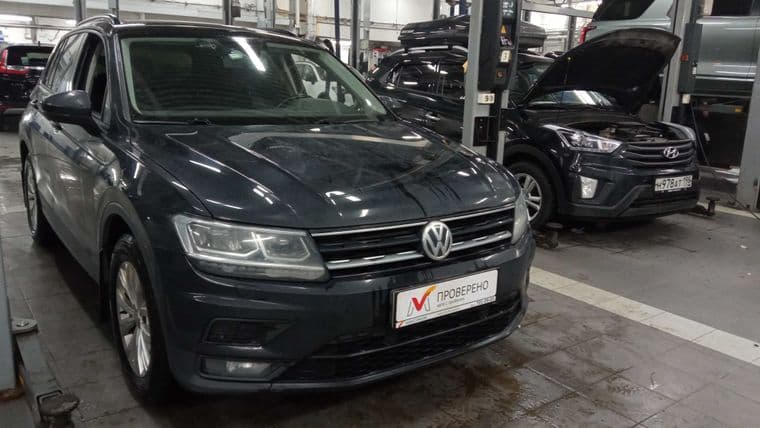 Volkswagen Tiguan, 2020 - вид 1