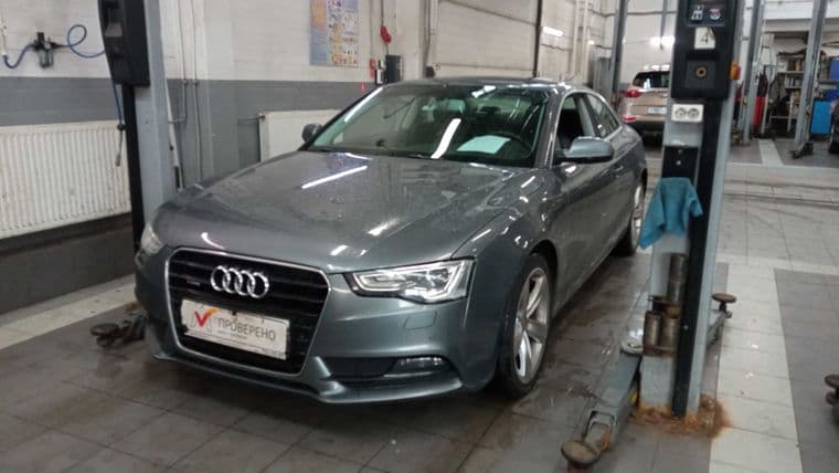 Audi A5 2013 года, 119 237 км | VIN 48777 - вид 1