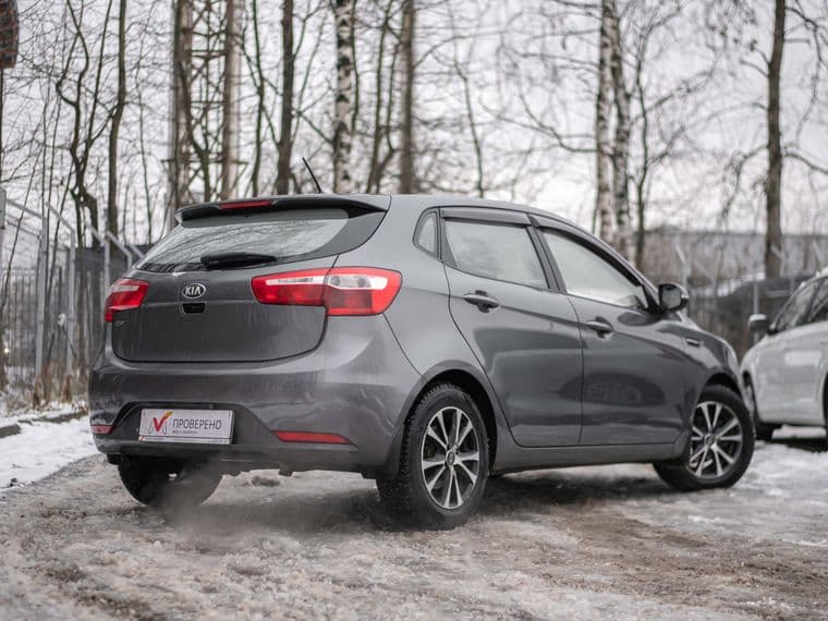 KIA Rio 2013 года, 223 678 км - вид 2