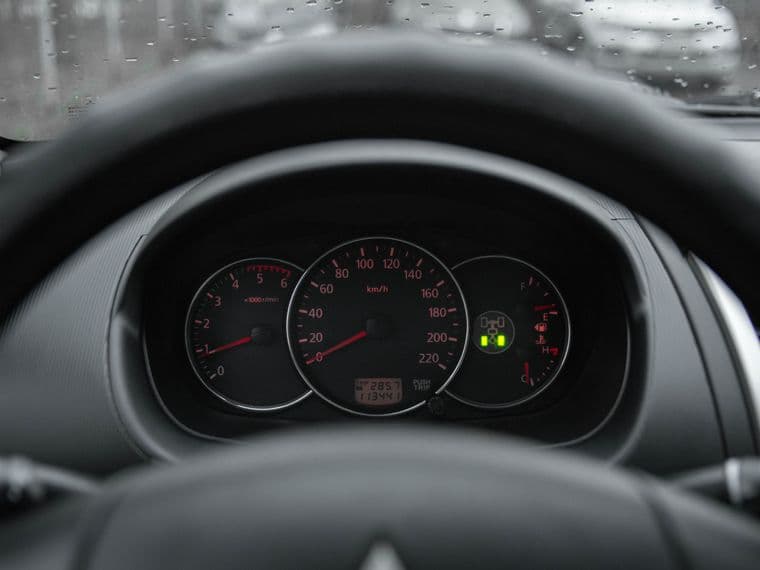 Mitsubishi Pajero Sport, 2012 - вид 4