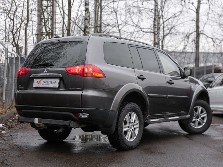 Mitsubishi Pajero Sport, 2012 - вид 1