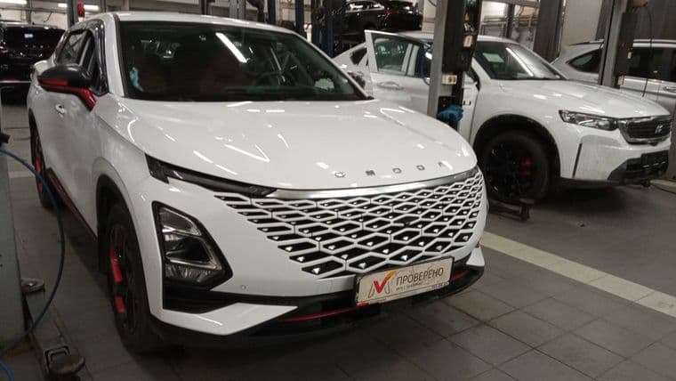 Omoda C5 2022 года, 37 403 км - вид 2