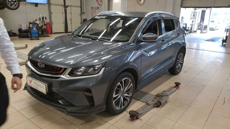 Geely Coolray, 2021