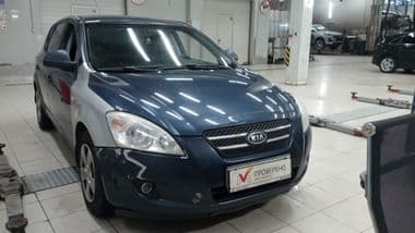 KIA Ceed 2008 года, 206 000 км - вид 2