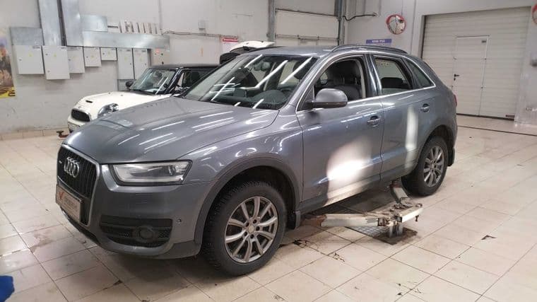 Audi Q3 2013 года, 186 939 км - вид 1
