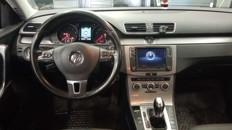 Volkswagen Passat, 2012 - вид 4