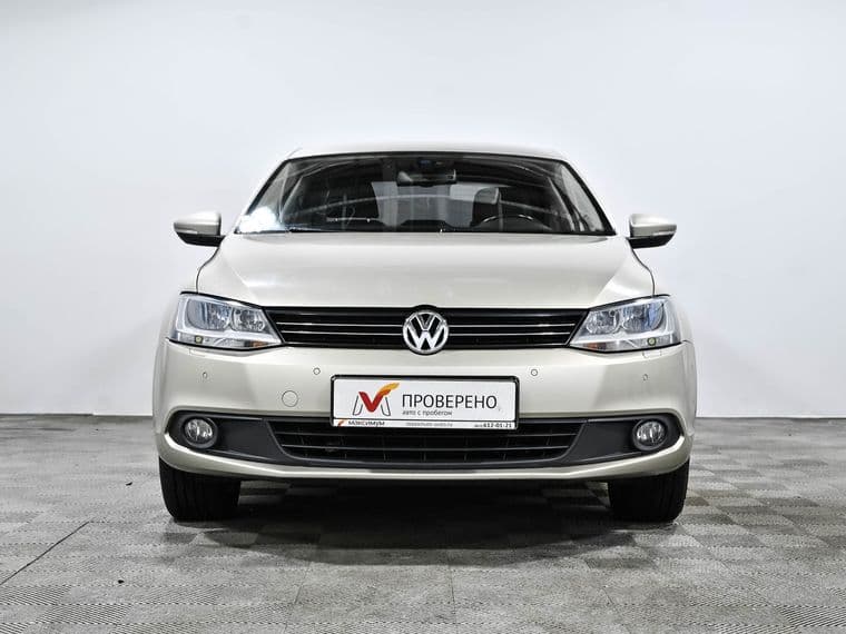 Volkswagen Jetta, 2012 - вид 1