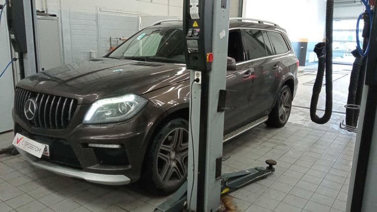 Mercedes-Benz GL-класс 2014 года, 219 220 км - вид 1