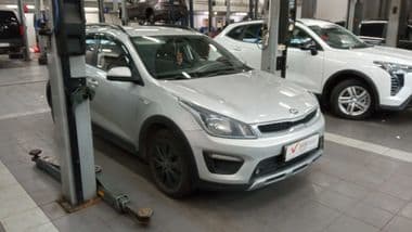 KIA Rio X-Line 2019 года, 171 058 км - вид 2