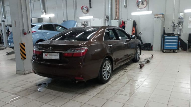 Toyota Camry, 2017 - вид 2