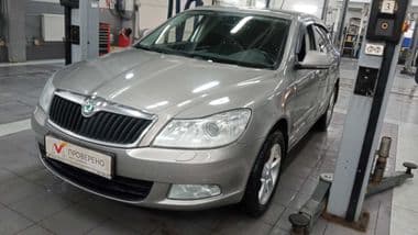 Skoda Octavia 2012 года, 238 145 км - вид 1