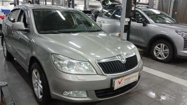 Skoda Octavia 2012 года, 238 145 км - вид 2