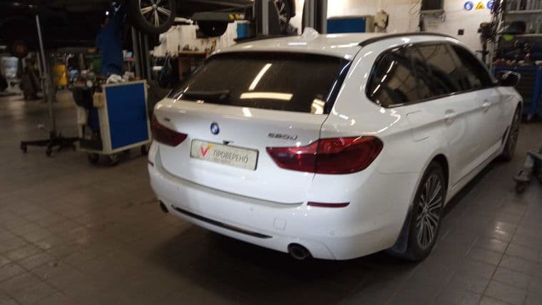 BMW 5 серия, 2018 - вид 2