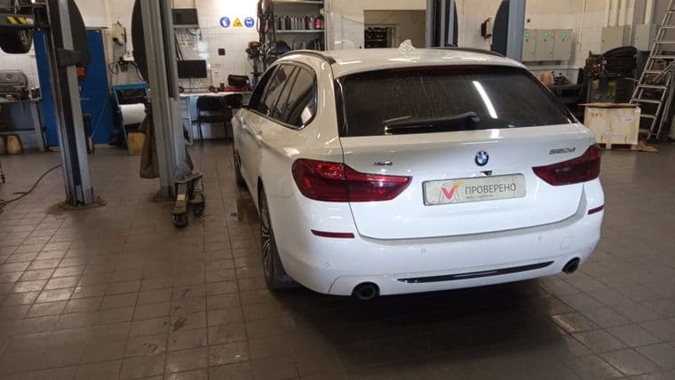 BMW 5 серия, 2018 - вид 3