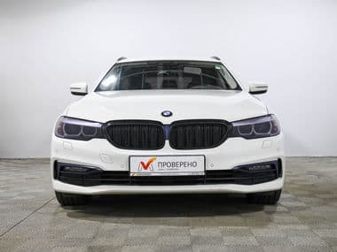 BMW 5 серия 2018 года, 139 124 км - вид 2