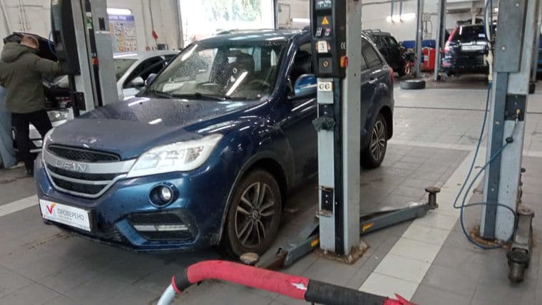 LIFAN X60 2017 года, 245 803 км | VIN 47502 - вид 1