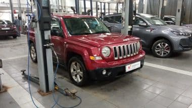 Jeep Patriot 2013 года, 253 123 км - вид 2