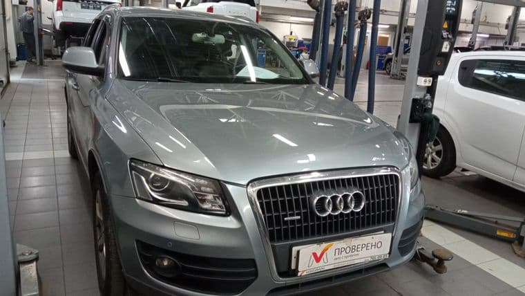 Audi Q5 2010 года, 138 254 км - вид 2