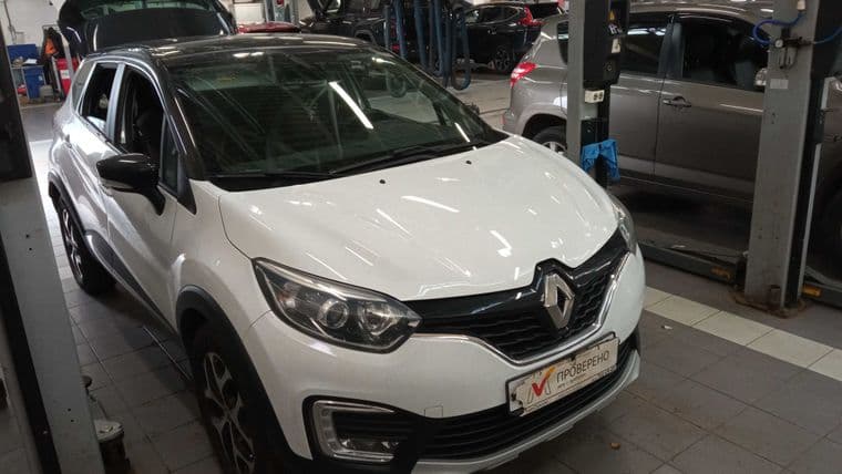 Renault Kaptur 2018 года, 86 240 км | VIN 11766 - вид 2