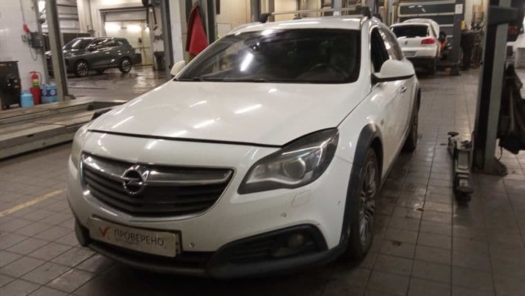 Opel Insignia 2014 года, 252 321 км - вид 1