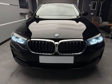 BMW 5 серия 2020 года, 79 710 км - вид 2