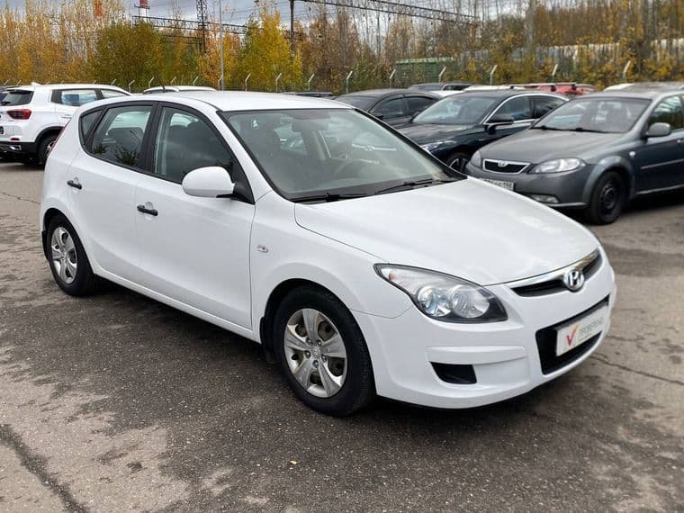 Hyundai i30, 2009 - вид 3