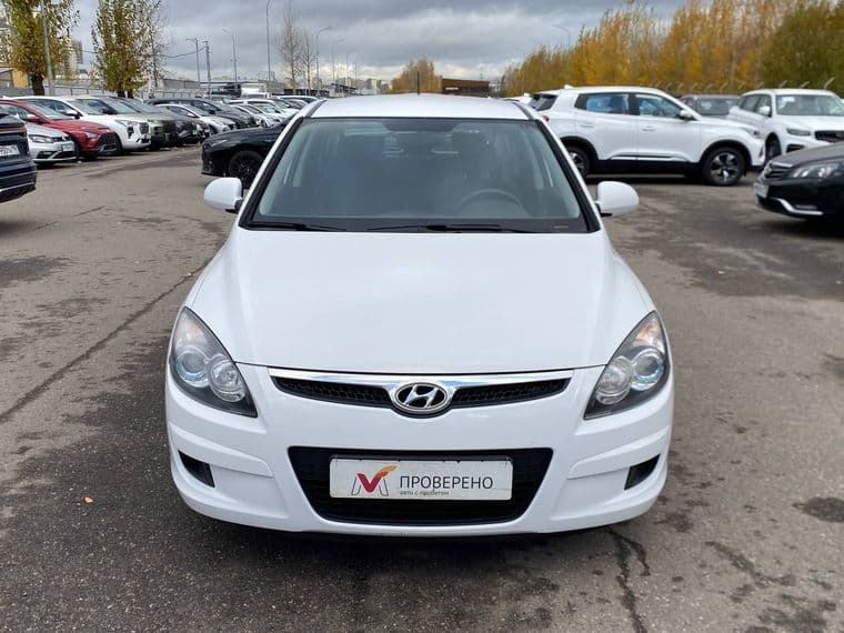 Hyundai i30, 2009 - вид 2