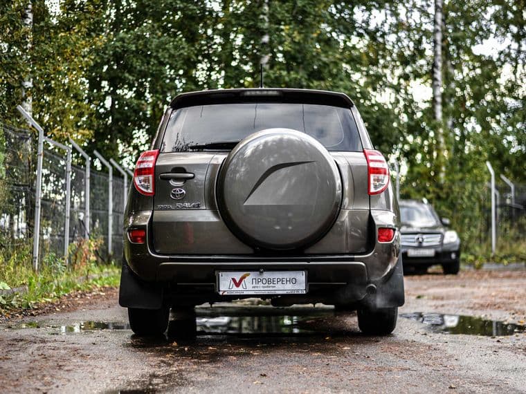 Toyota RAV4, 2010 - вид 3
