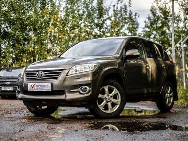 Toyota RAV4 2010 года, 193 150 км - вид 1