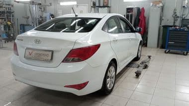 Hyundai Solaris 2016 года, 203 529 км - вид 2