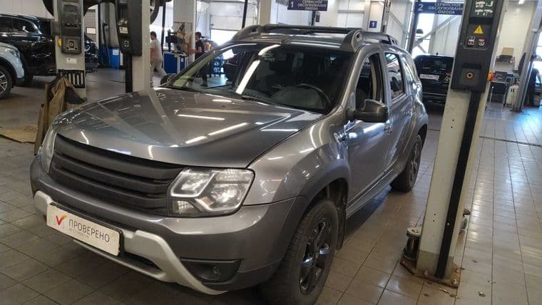 Renault Duster 2020 года, 110 861 км - вид 1