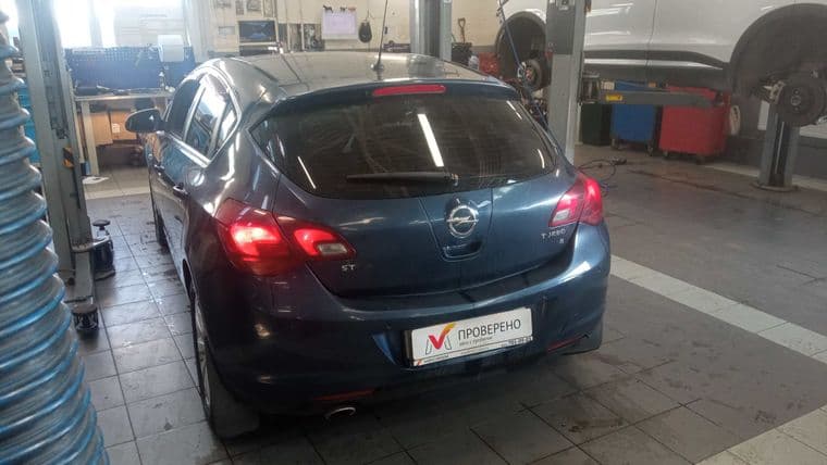 Opel Astra, 2012 - вид 3