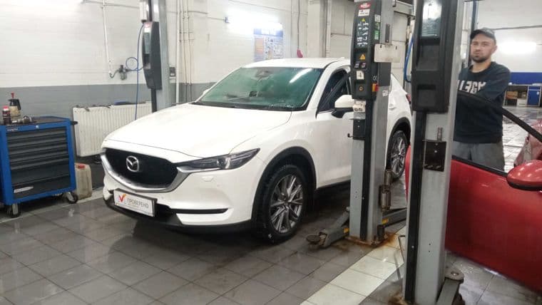 Mazda CX-5, 2020