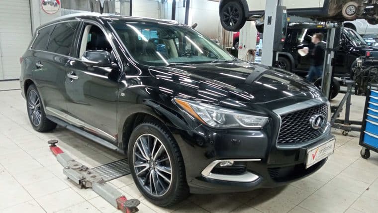 Infiniti QX60, 2017 - вид 1